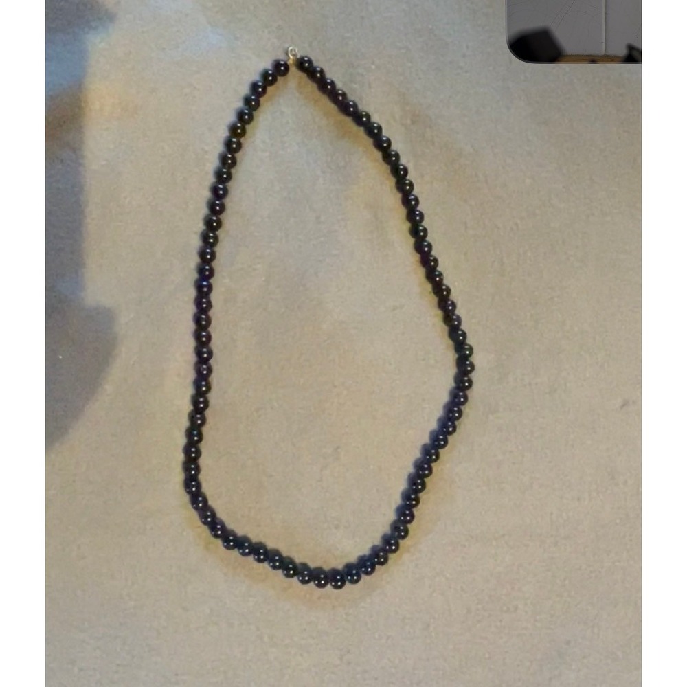 Vintage Black Beaded Necklace Round High Polish Beads Gold Tone Clasp 30 Inch